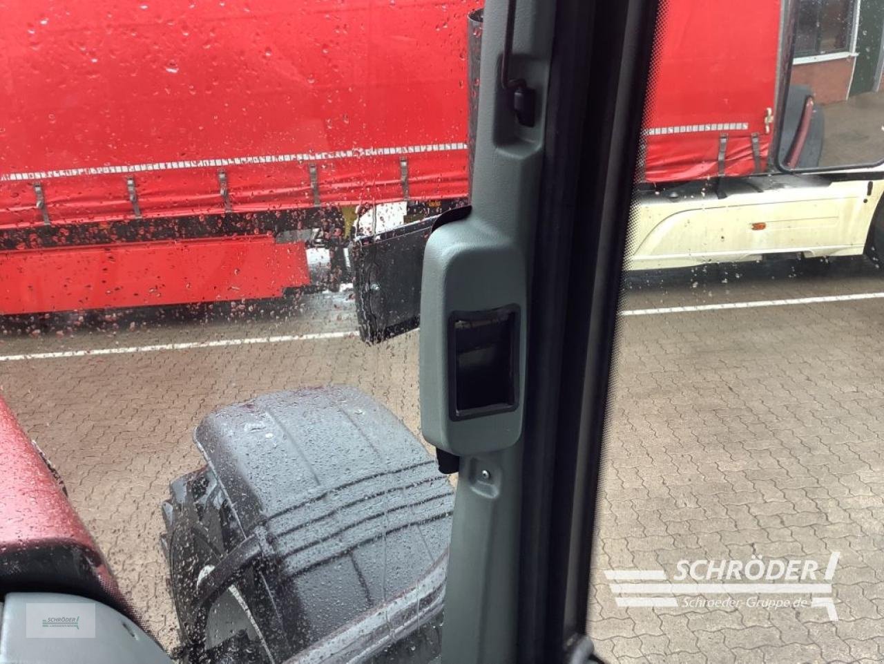 Traktor от тип Valtra N 101, Gebrauchtmaschine в Völkersen (Снимка 12)