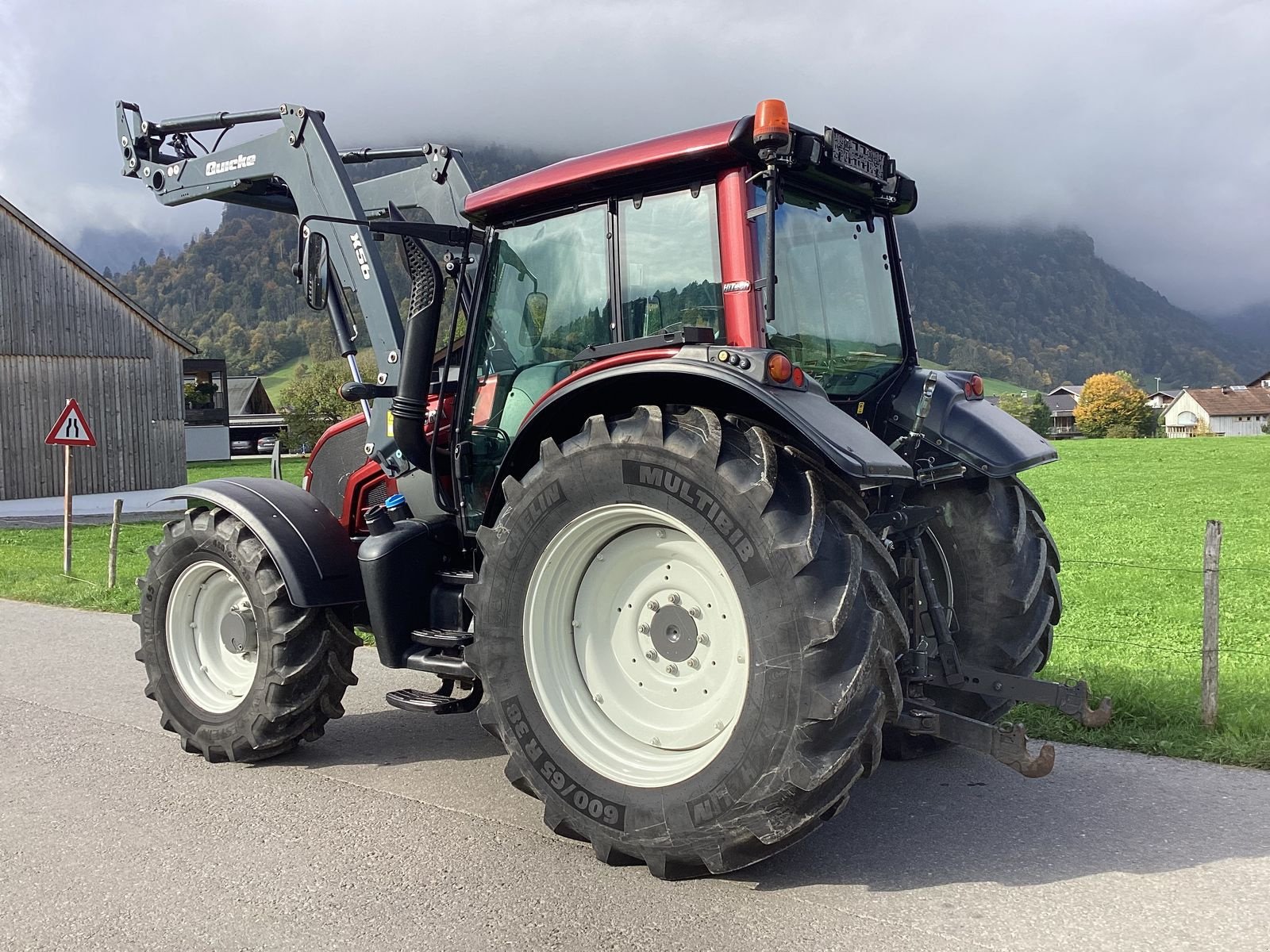 Traktor a típus Valtra N 103.4 HiTech5, Gebrauchtmaschine ekkor: Bezau (Kép 7)