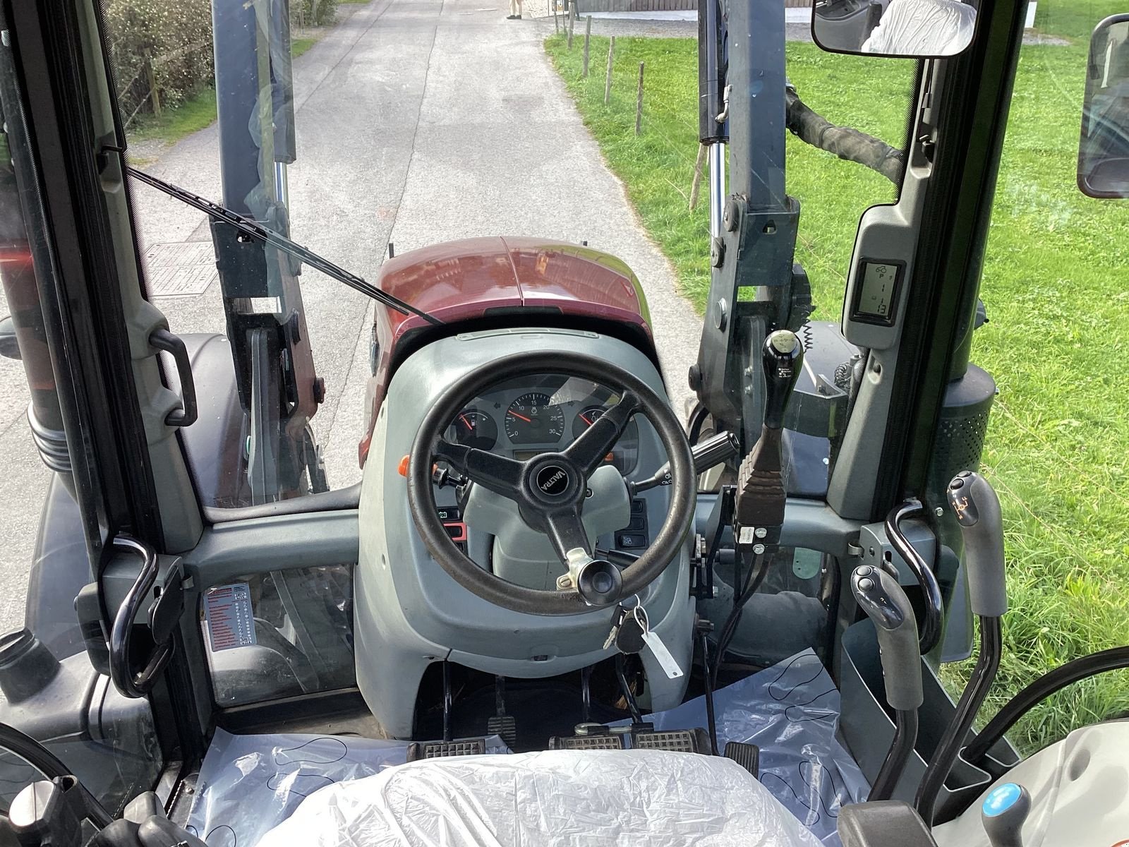 Traktor a típus Valtra N 103.4 HiTech5, Gebrauchtmaschine ekkor: Bezau (Kép 15)