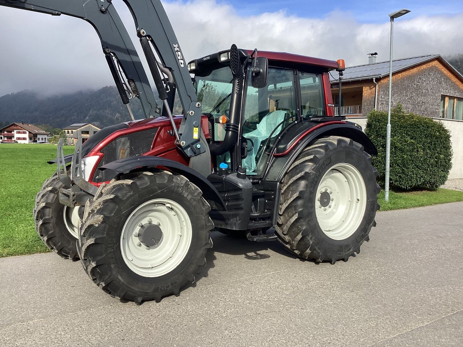 Traktor a típus Valtra N 103.4 HiTech5, Gebrauchtmaschine ekkor: Bezau (Kép 5)
