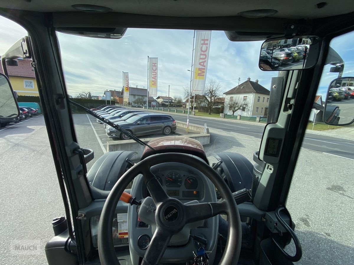 Traktor типа Valtra N 113 HiTech5, Gebrauchtmaschine в Burgkirchen (Фотография 16)