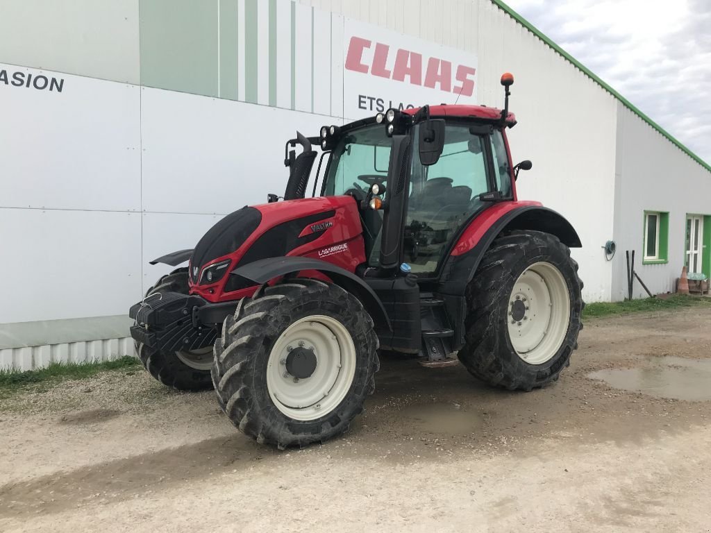 Traktor tipa Valtra N 114 HITECH, Gebrauchtmaschine u MORLHON LE HAUT (Slika 3)