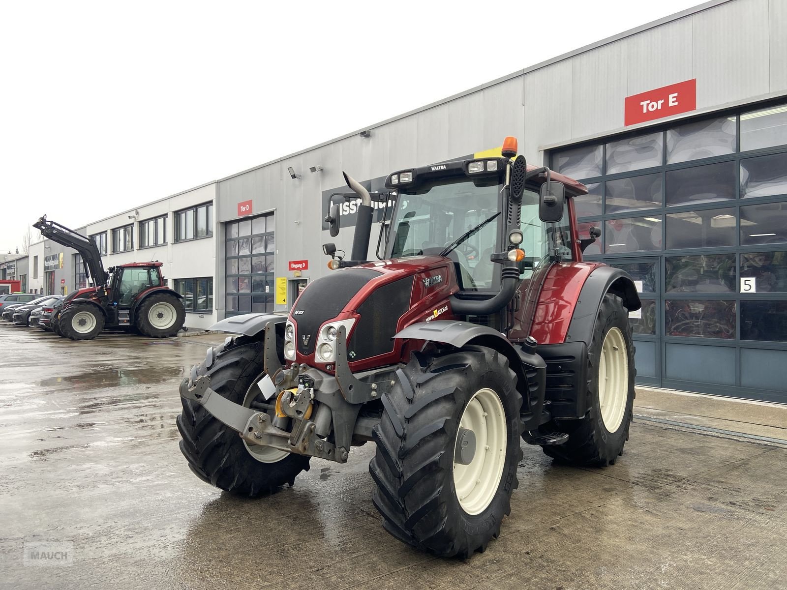 Traktor tipa Valtra N 123 Direct, Gebrauchtmaschine u Burgkirchen (Slika 1)