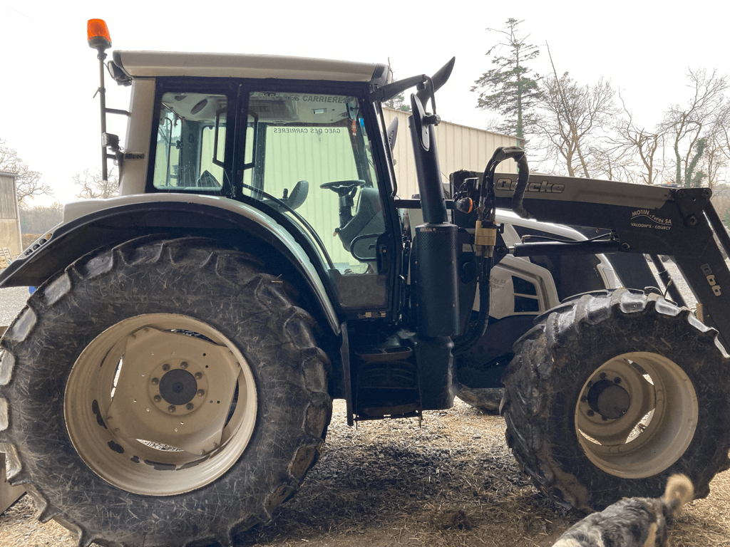 Traktor typu Valtra N 123, Gebrauchtmaschine v ISIGNY-LE-BUAT (Obrázek 4)
