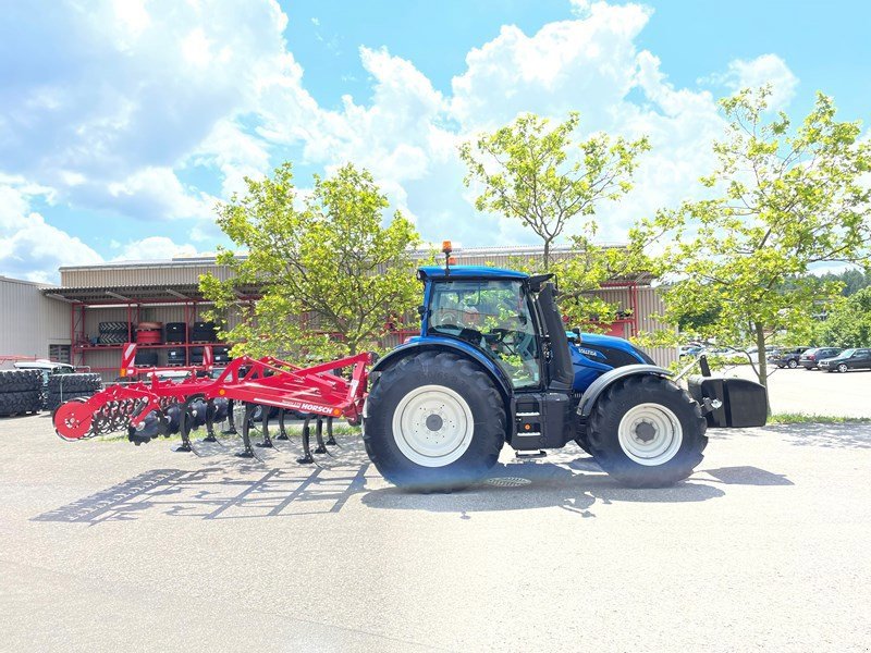 Traktor des Typs Valtra N 134-174, Gebrauchtmaschine in Schaffhausen (Bild 1)