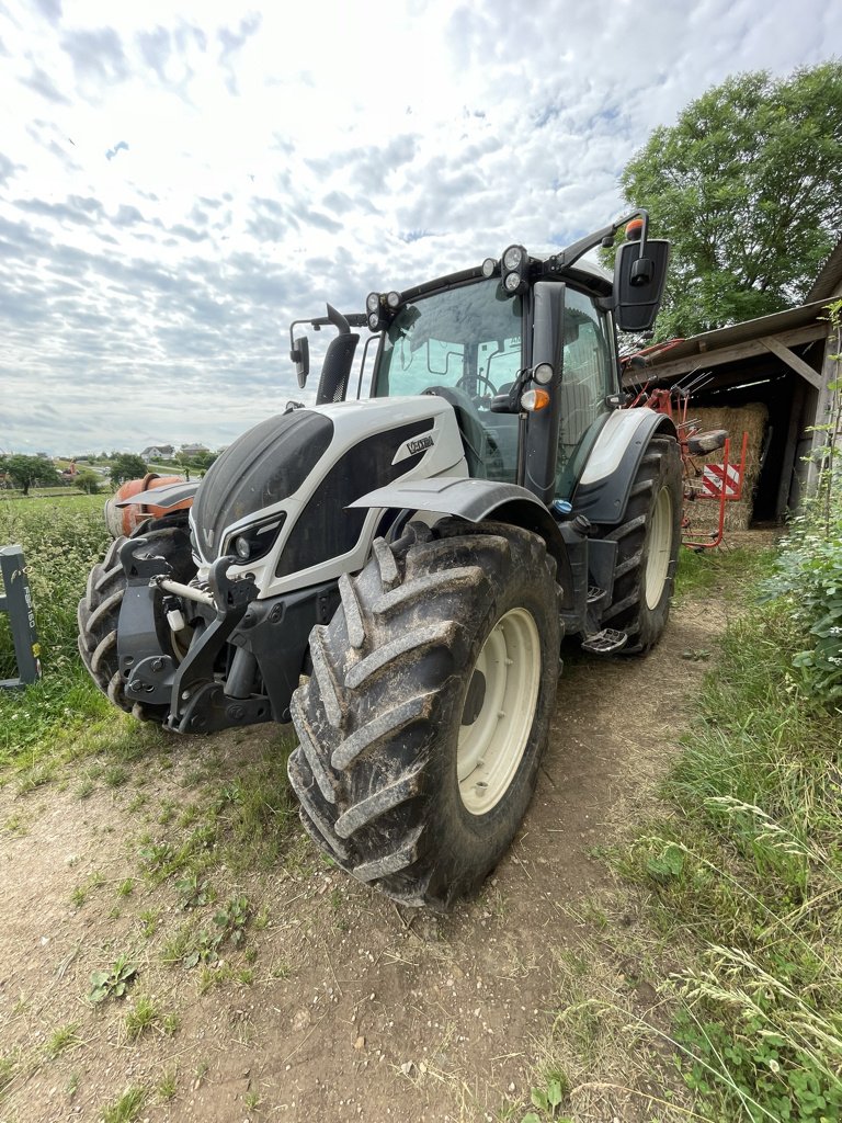 Traktor tipa Valtra N 134 ACTIVE, Gebrauchtmaschine u Calmont (Slika 1)