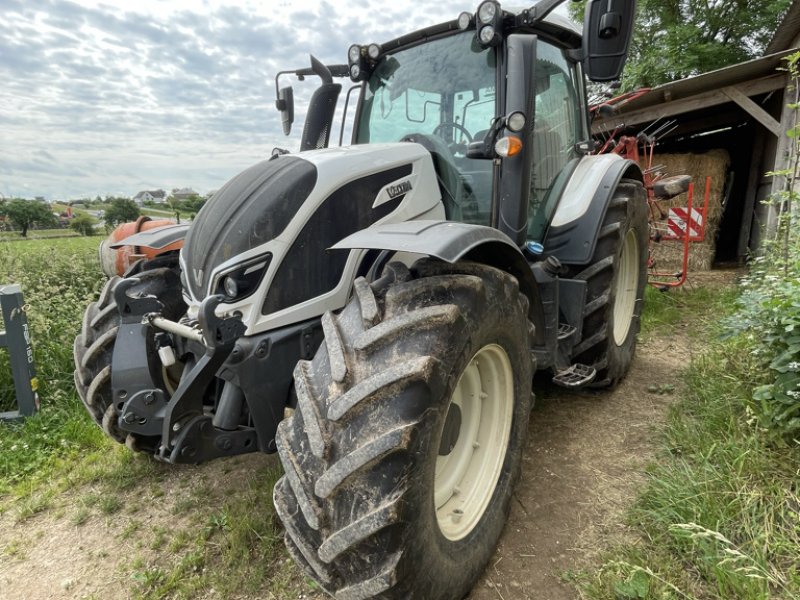 Traktor del tipo Valtra N 134 ACTIVE, Gebrauchtmaschine In Calmont (Immagine 1)