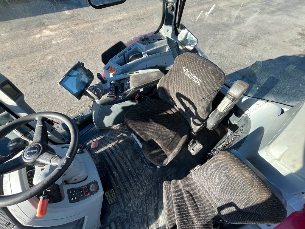 Traktor του τύπου Valtra N 134 D SmartTouch, Gebrauchtmaschine σε LACAPELLE-MARIVAL (Φωτογραφία 10)