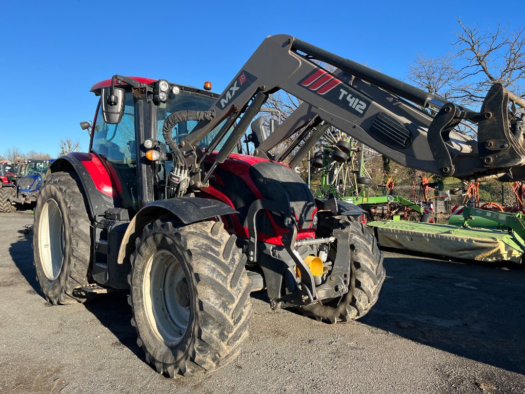 Traktor του τύπου Valtra N 134 D SmartTouch, Gebrauchtmaschine σε LACAPELLE-MARIVAL (Φωτογραφία 4)