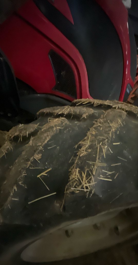 Traktor типа Valtra N 134 H5, Gebrauchtmaschine в Millau (Фотография 7)