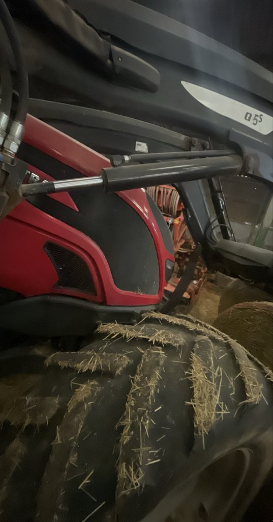 Traktor типа Valtra N 134 H5, Gebrauchtmaschine в Millau (Фотография 9)