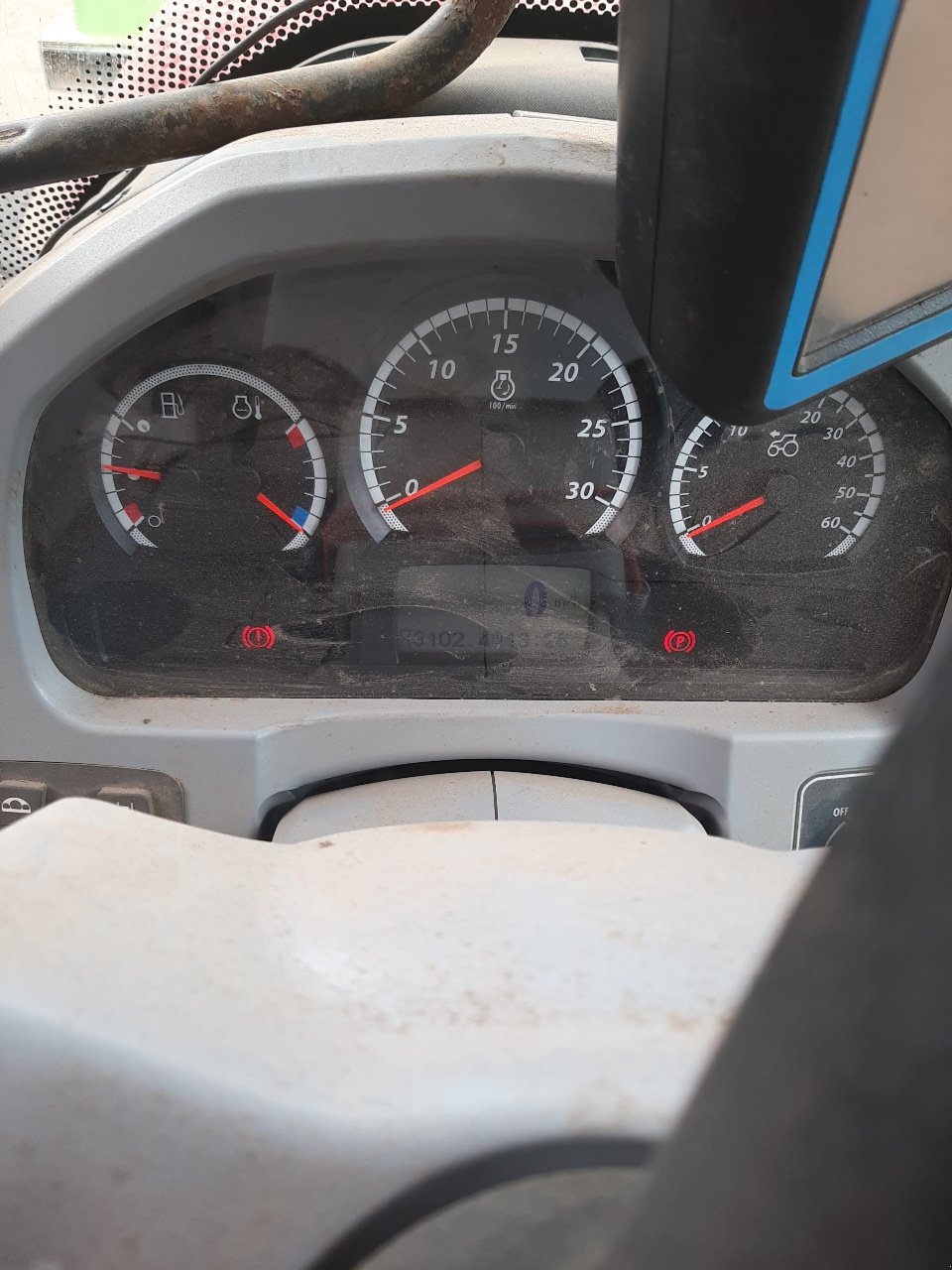 Traktor del tipo Valtra N 134 VERSU, Gebrauchtmaschine In SOUSCEYRAC (Immagine 11)