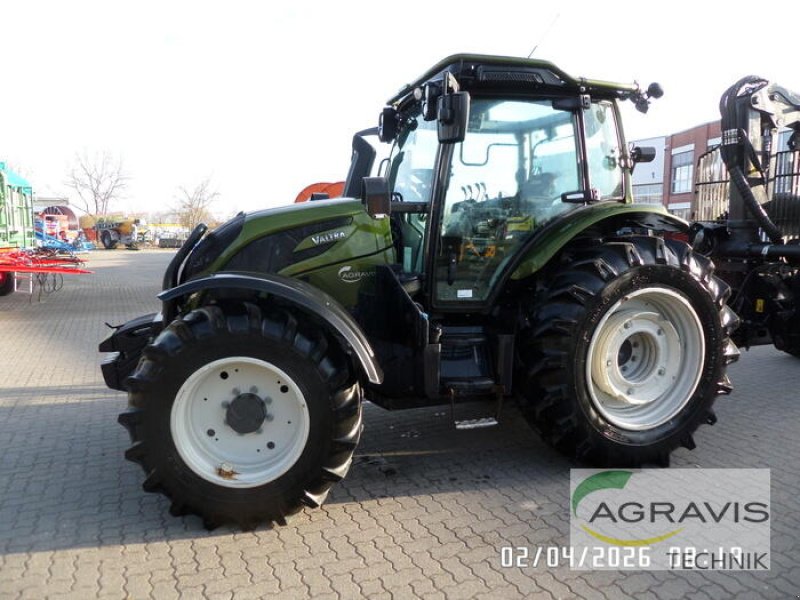 Traktor typu Valtra N 135 A 2B1, Gebrauchtmaschine w Uelzen (Zdjęcie 2)