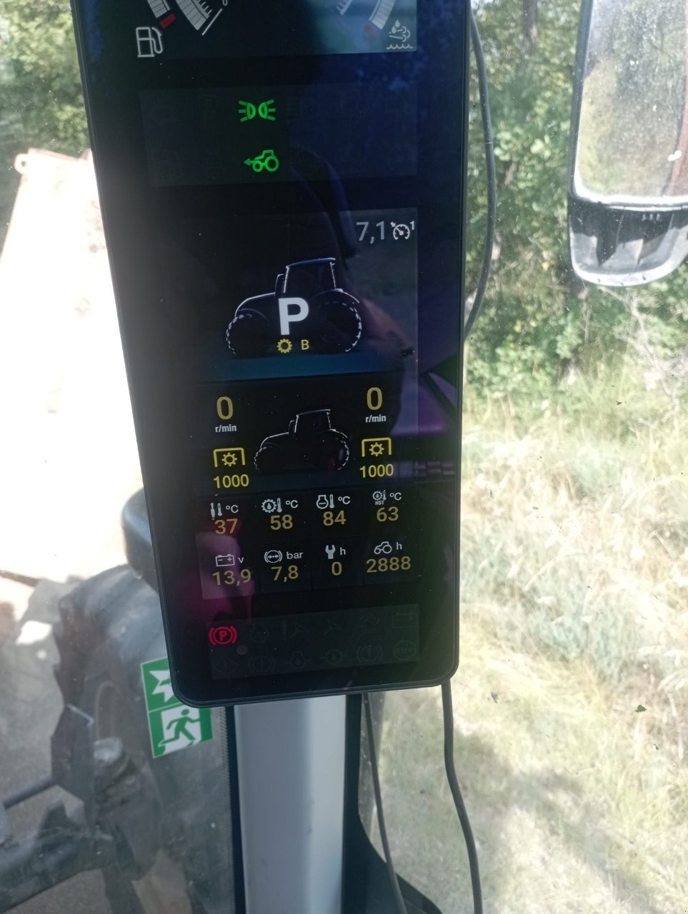 Traktor del tipo Valtra N 135 D SmartTouch, Gebrauchtmaschine en LACAPELLE-MARIVAL (Imagen 6)