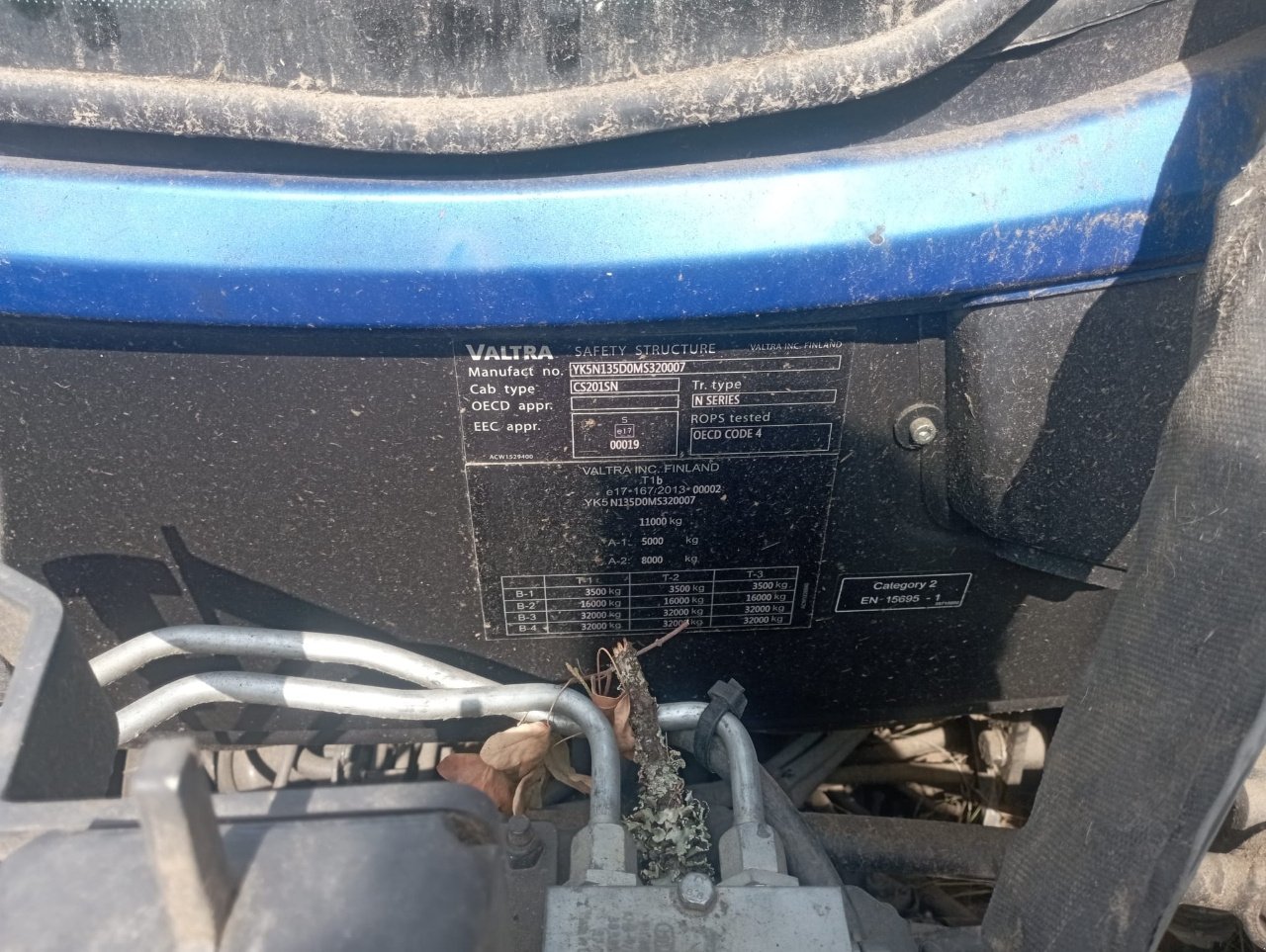 Traktor del tipo Valtra N 135 D SmartTouch, Gebrauchtmaschine en LACAPELLE-MARIVAL (Imagen 4)