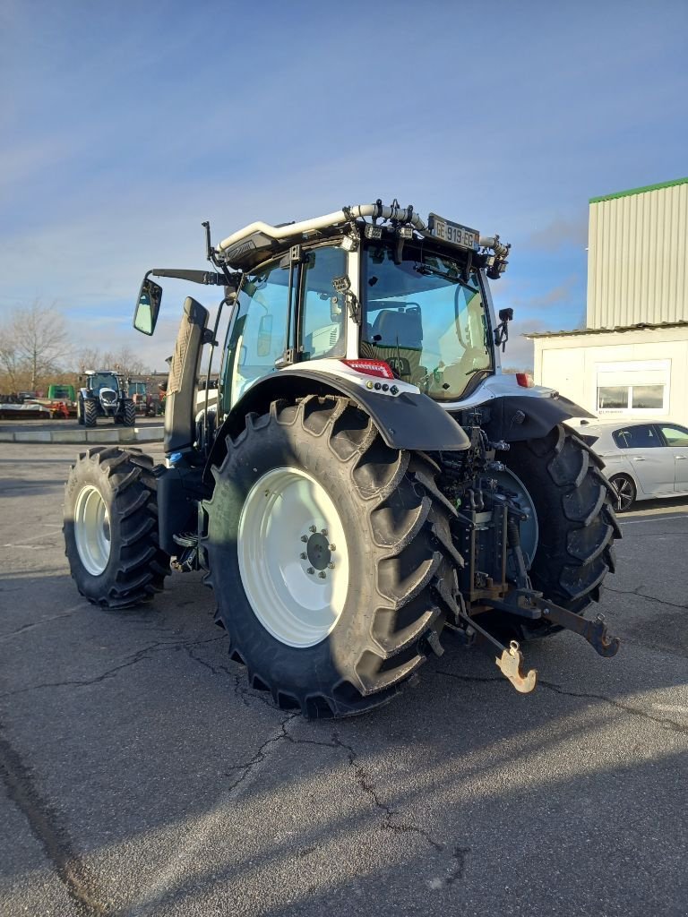 Traktor typu Valtra N 135 DIRECT SmartTouch, Gebrauchtmaschine v Calmont (Obrázok 4)