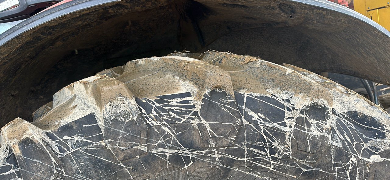 Traktor του τύπου Valtra N 135 DIRECT, Gebrauchtmaschine σε LACAPELLE-MARIVAL (Φωτογραφία 10)