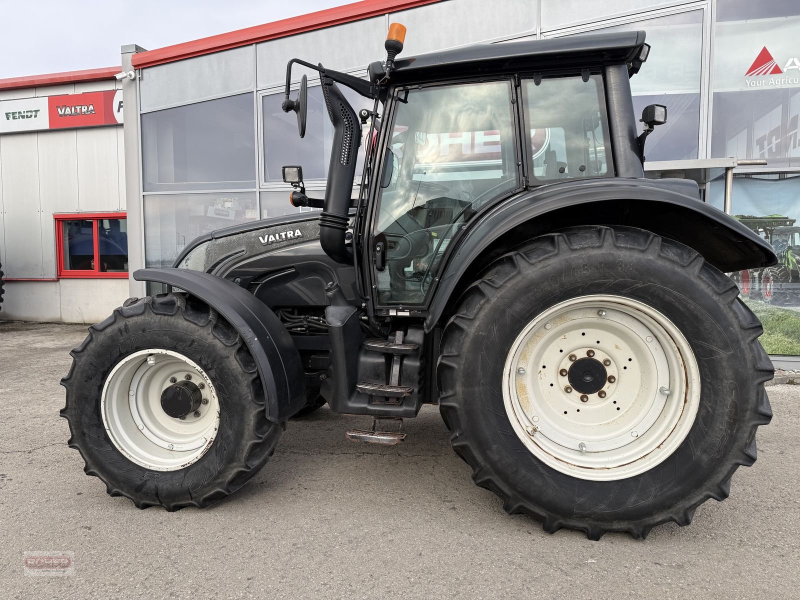 Traktor del tipo Valtra N 142 Direct, Gebrauchtmaschine en Wieselburg Land (Imagen 2)