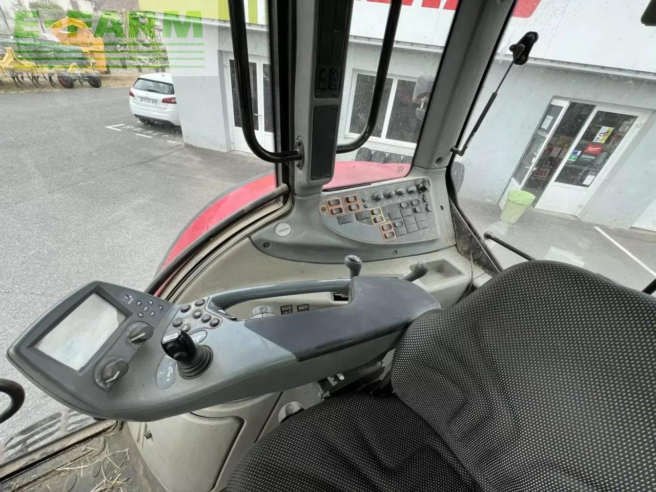 Traktor des Typs Valtra n 142, Gebrauchtmaschine in SAULZET (Bild 11)