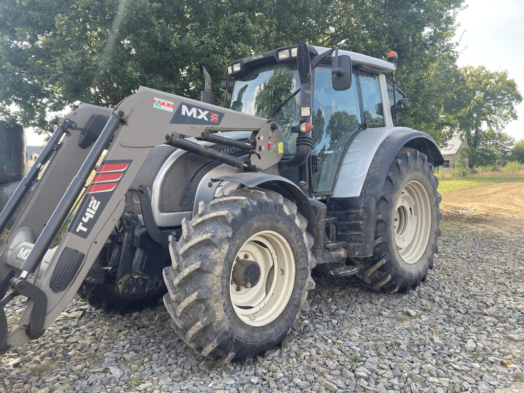 Traktor typu Valtra N 142, Gebrauchtmaschine v TREMEUR (Obrázek 2)