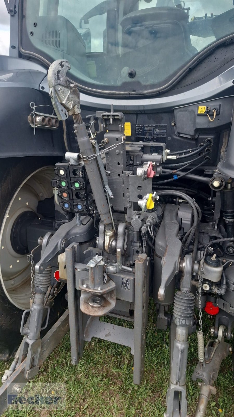 Traktor tipa Valtra N 154 Activ, Gebrauchtmaschine u Weimar-Niederwalgern (Slika 5)