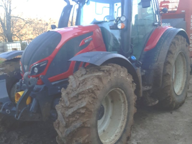 Traktor des Typs Valtra N 154 direct, Gebrauchtmaschine in LABASTIDE MURAT (Bild 1)