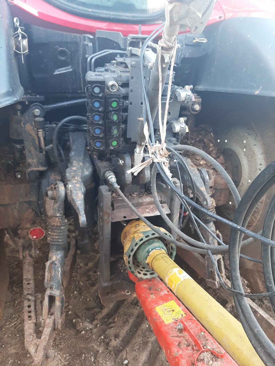 Traktor типа Valtra N 154 direct, Gebrauchtmaschine в LABASTIDE MURAT (Фотография 10)