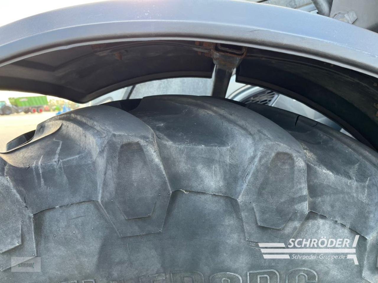 Traktor of the type Valtra N 154 EA, Gebrauchtmaschine in Scharrel (Picture 13)