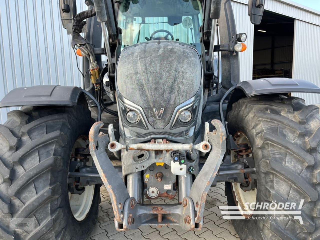 Traktor of the type Valtra N 154 EA, Gebrauchtmaschine in Scharrel (Picture 14)