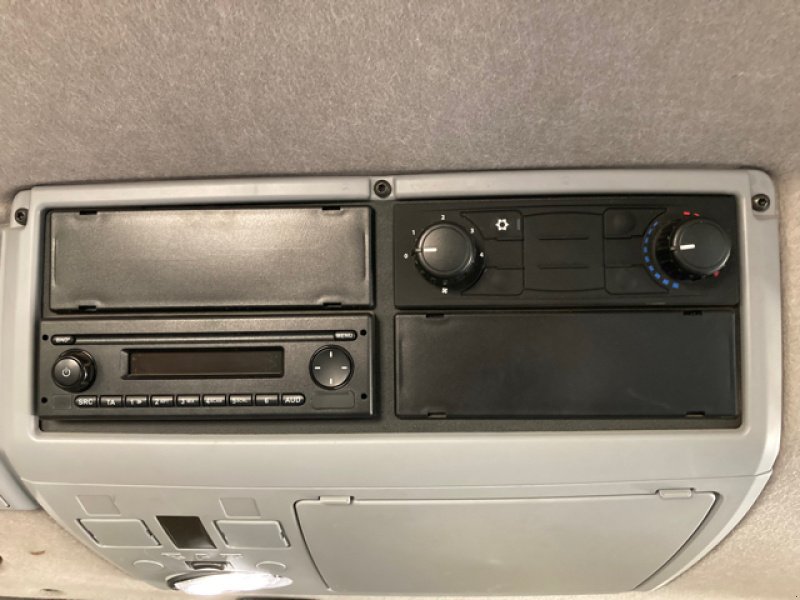 Traktor του τύπου Valtra N 154, Gebrauchtmaschine σε Neuilly-Crimolois (Φωτογραφία 11)