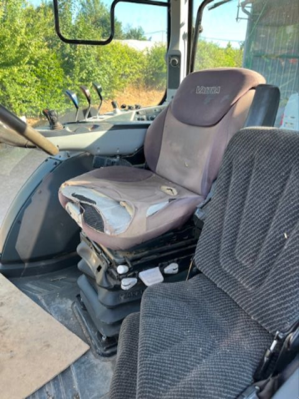 Traktor of the type Valtra N 154E ACTIVE, Gebrauchtmaschine in CHAMPLECY (Picture 6)