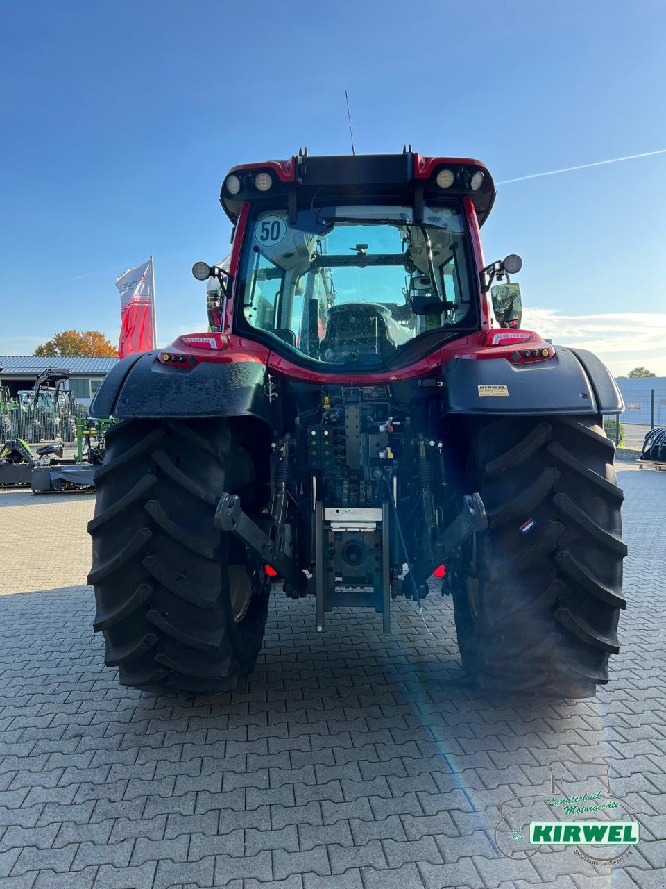 Traktor des Typs Valtra N 155 Active, Neumaschine in Blankenheim (Bild 5)