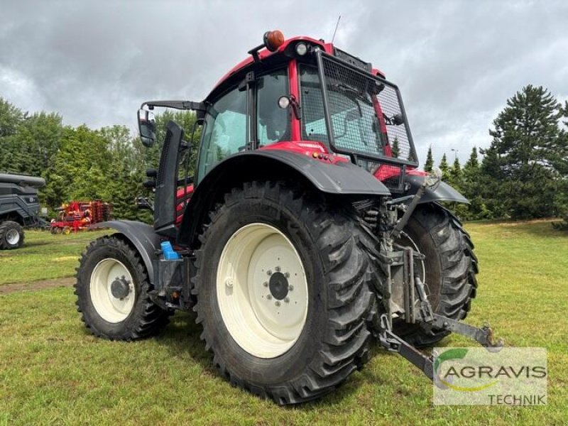 Traktor of the type Valtra N 155 EA 2B1, Gebrauchtmaschine in Schladen (Picture 8)