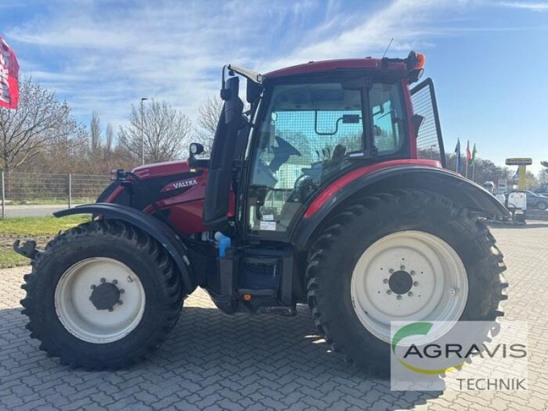 Traktor типа Valtra N 155 EA 2B1, Gebrauchtmaschine в Peine (Фотография 4)