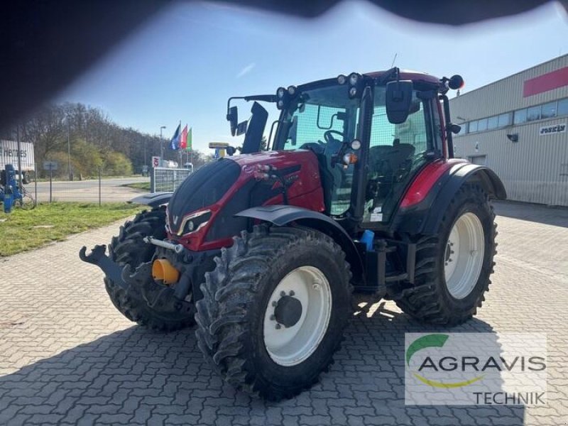 Traktor типа Valtra N 155 EA 2B1, Gebrauchtmaschine в Peine (Фотография 3)