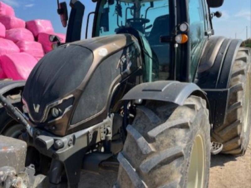 Traktor a típus Valtra N 155 ED, Gebrauchtmaschine ekkor: CHAMPLECY (Kép 1)