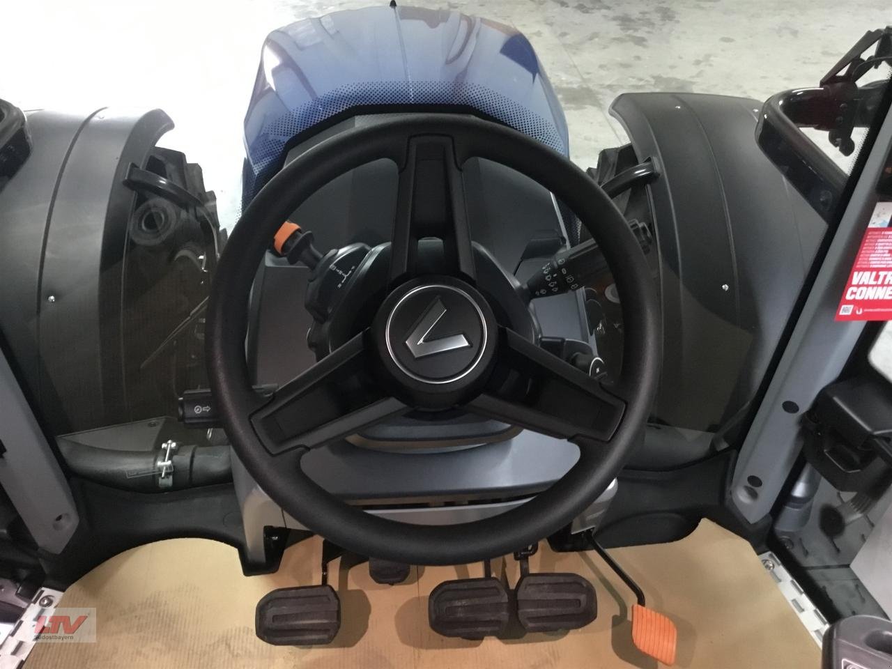 Traktor du type Valtra N 155e A TW GL 2B1, Neumaschine en Eggenfelden (Photo 3)