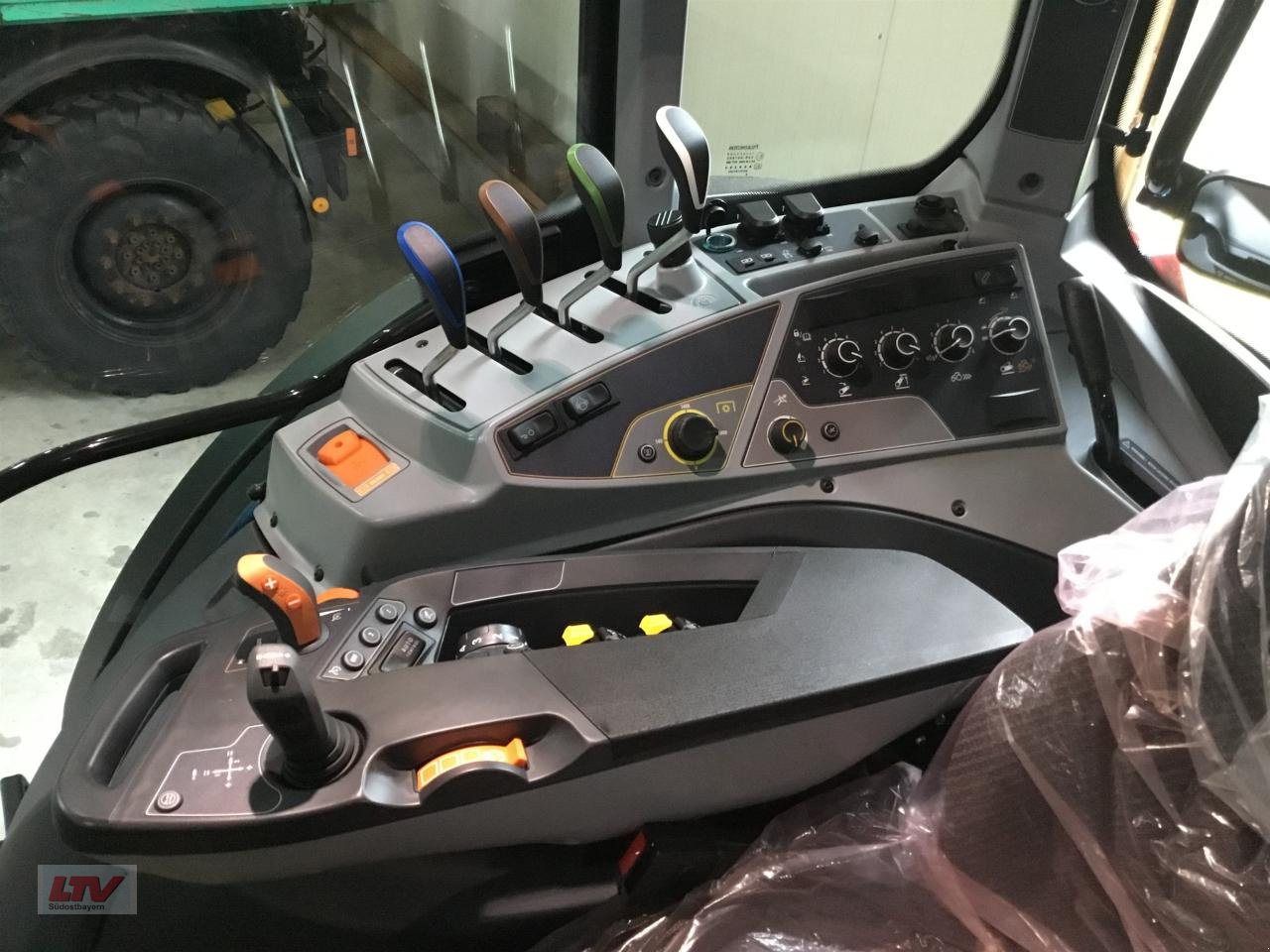 Traktor tip Valtra N 155e A TW GL, Neumaschine in Eggenfelden (Poză 5)