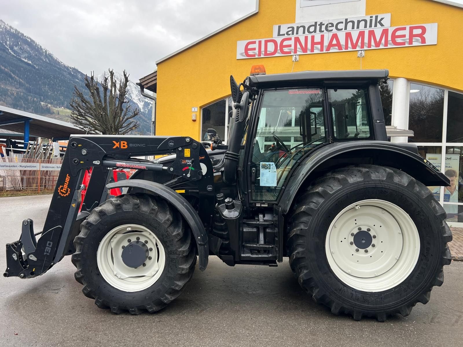 Traktor typu Valtra N 163, Gebrauchtmaschine v Burgkirchen (Obrázek 10)