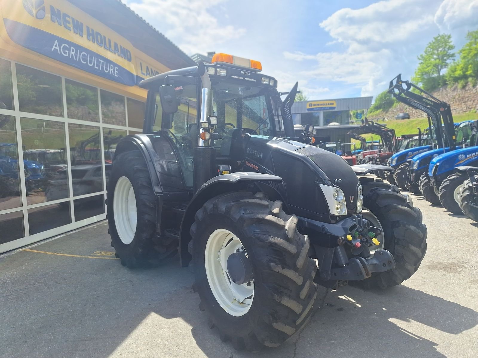 Traktor Türe ait Valtra N 163, Gebrauchtmaschine içinde Burgkirchen (resim 10)