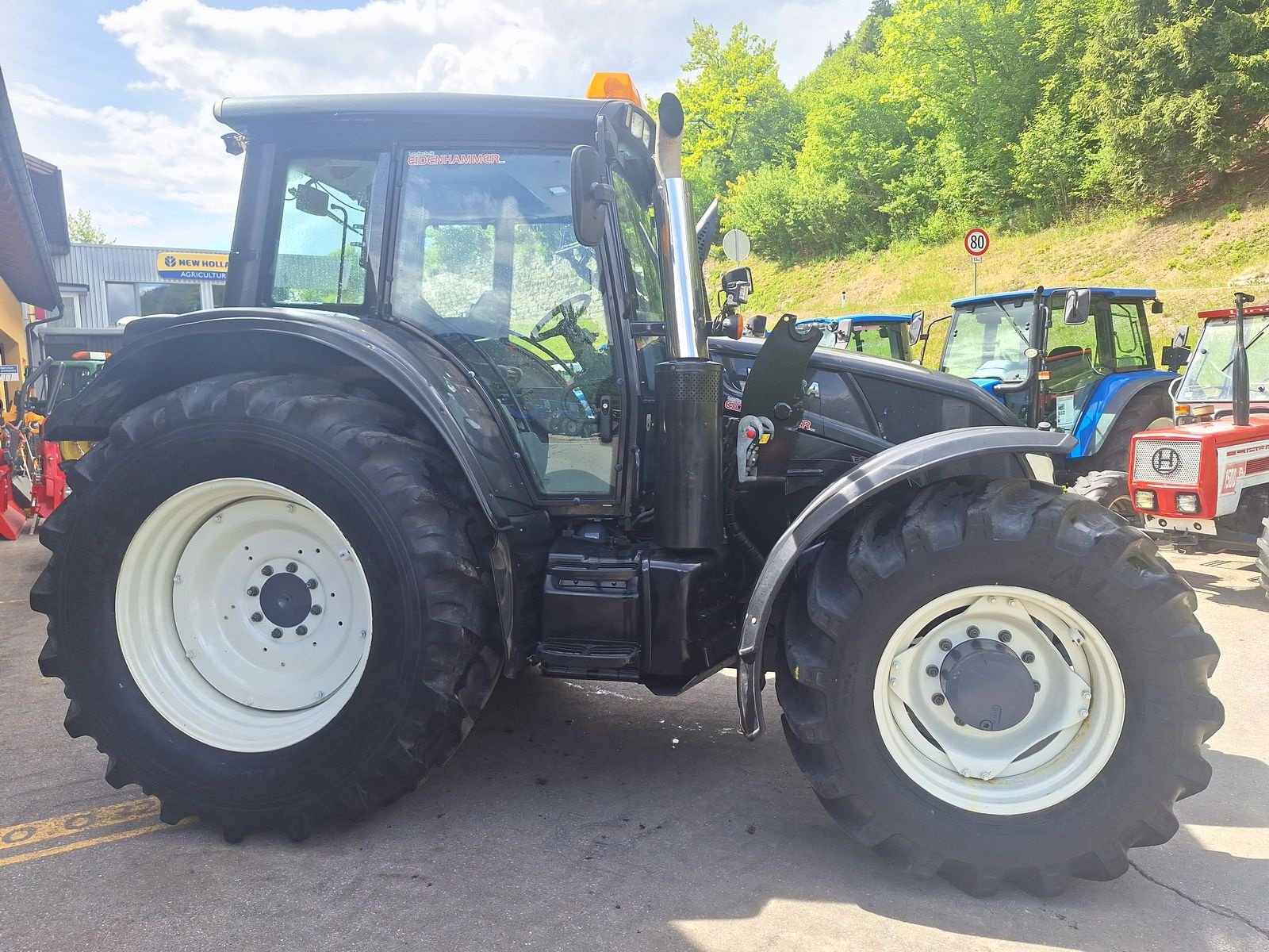Traktor Türe ait Valtra N 163, Gebrauchtmaschine içinde Burgkirchen (resim 11)
