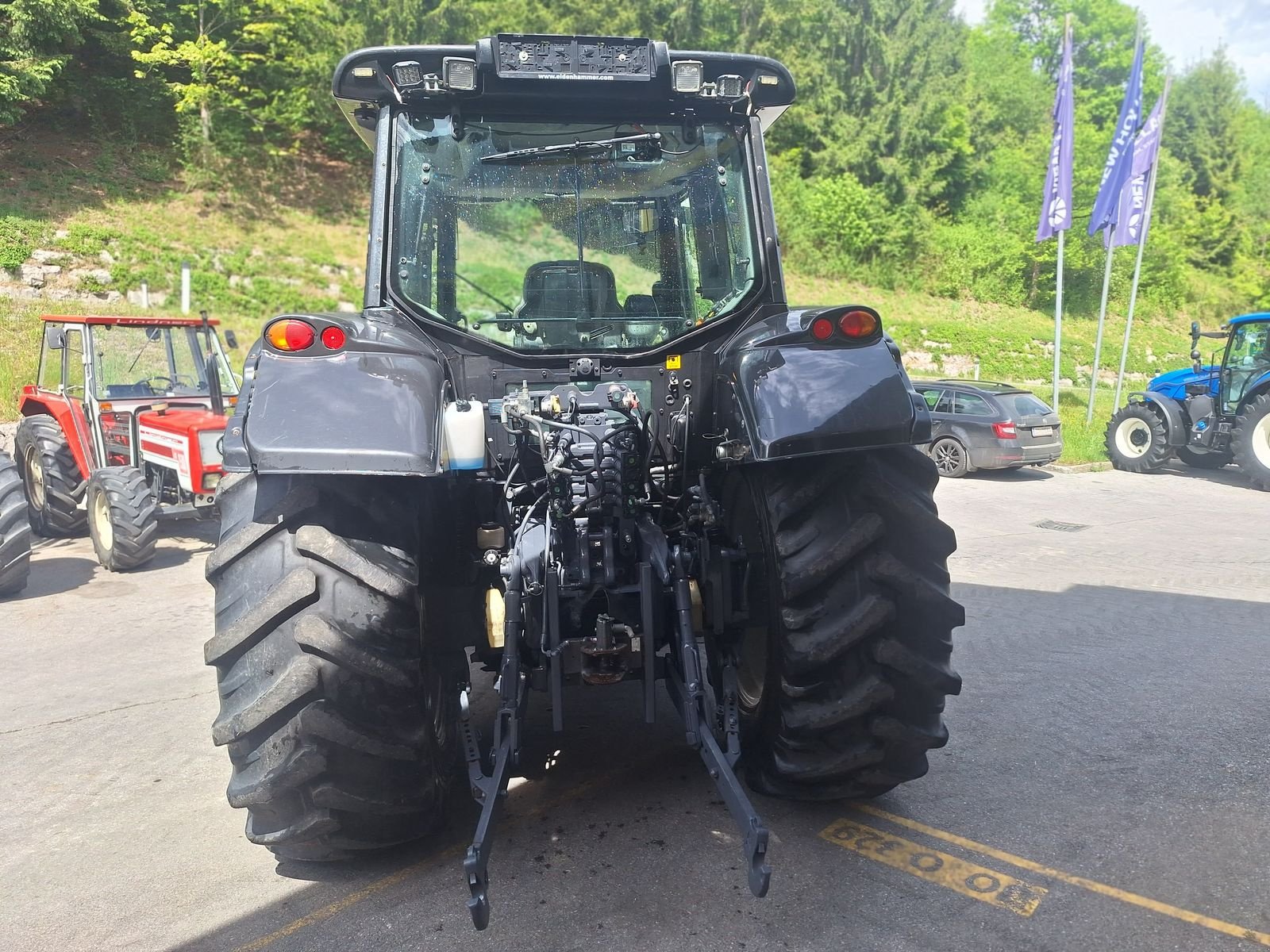 Traktor Türe ait Valtra N 163, Gebrauchtmaschine içinde Burgkirchen (resim 12)