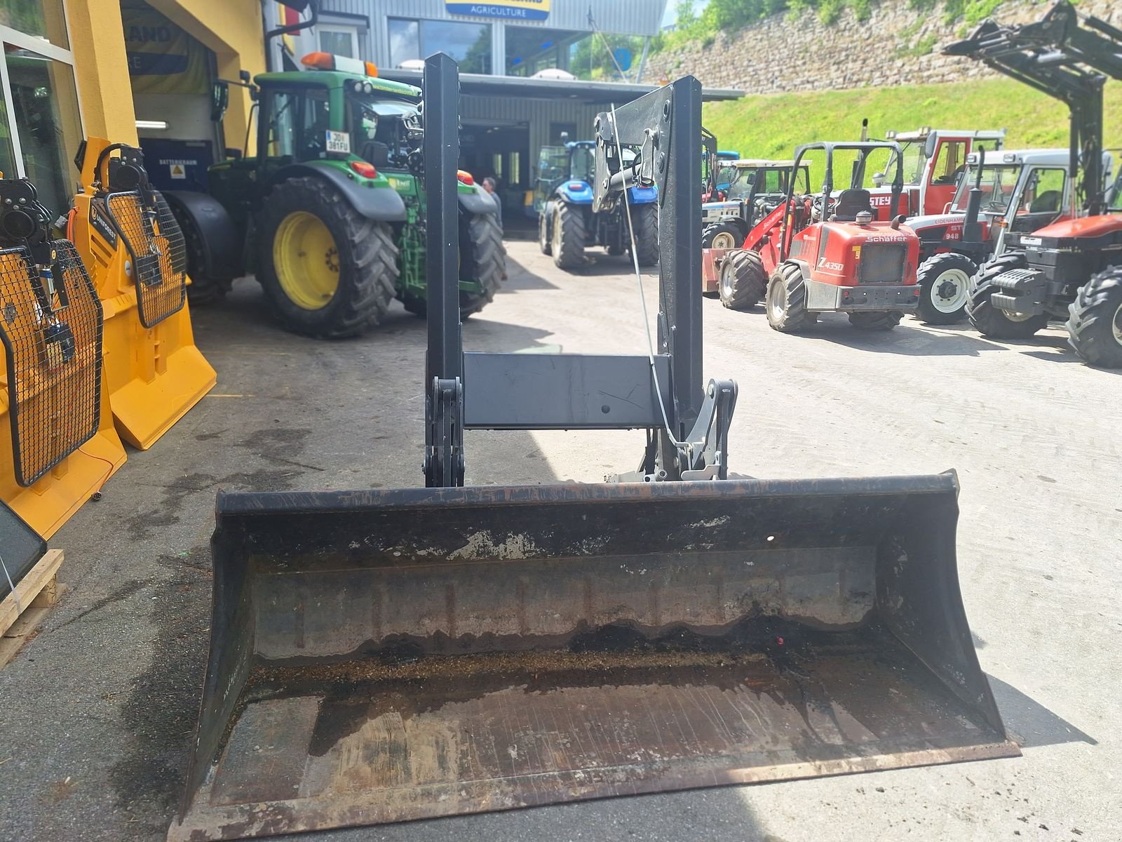 Traktor Türe ait Valtra N 163, Gebrauchtmaschine içinde Burgkirchen (resim 16)