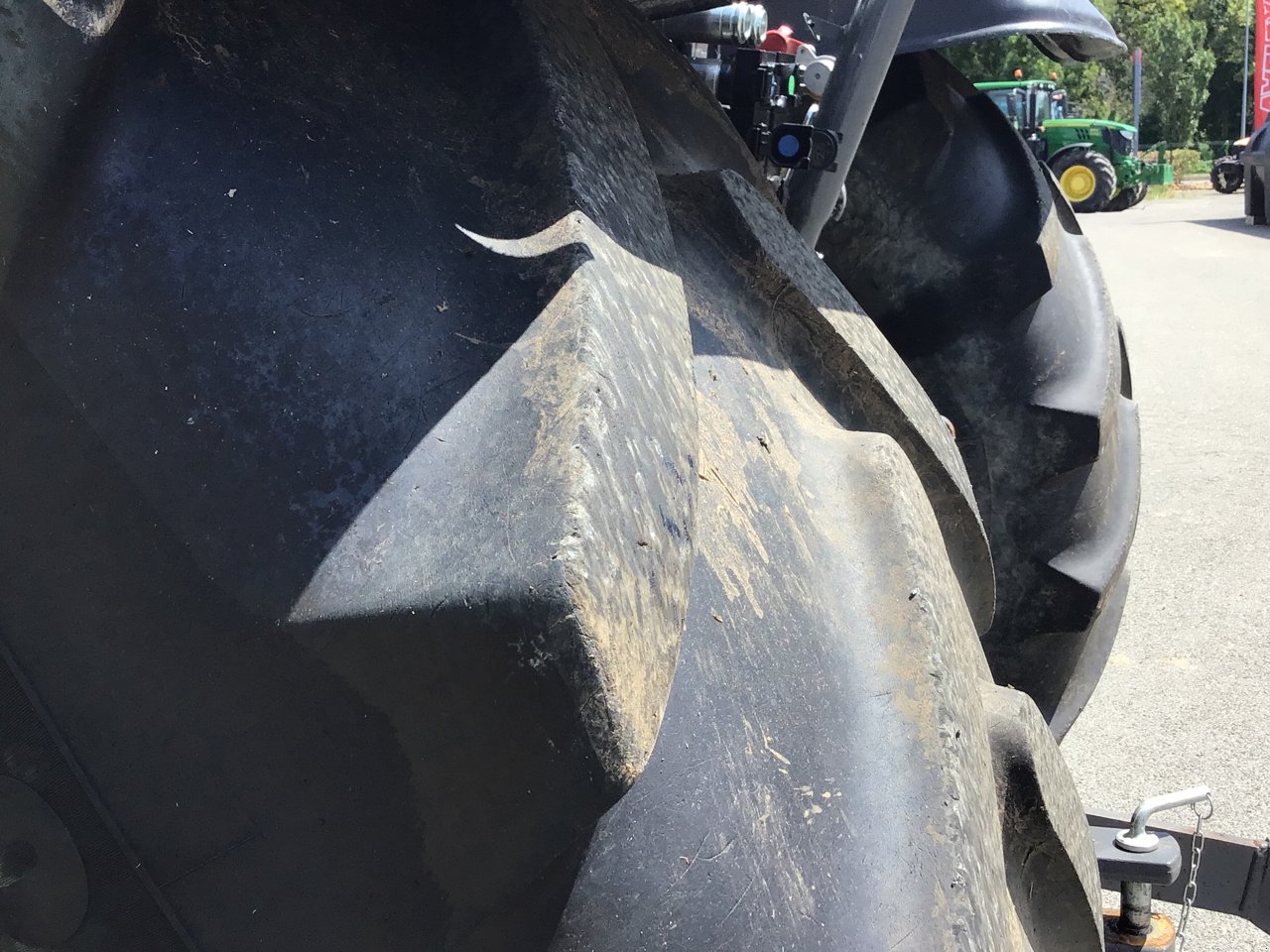 Traktor типа Valtra N 174 DIRECT, Gebrauchtmaschine в LACAPELLE-MARIVAL (Фотография 9)