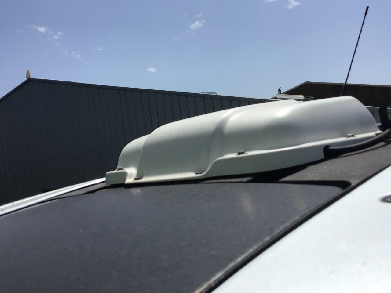 Traktor типа Valtra N 174 DIRECT, Gebrauchtmaschine в LACAPELLE-MARIVAL (Фотография 7)