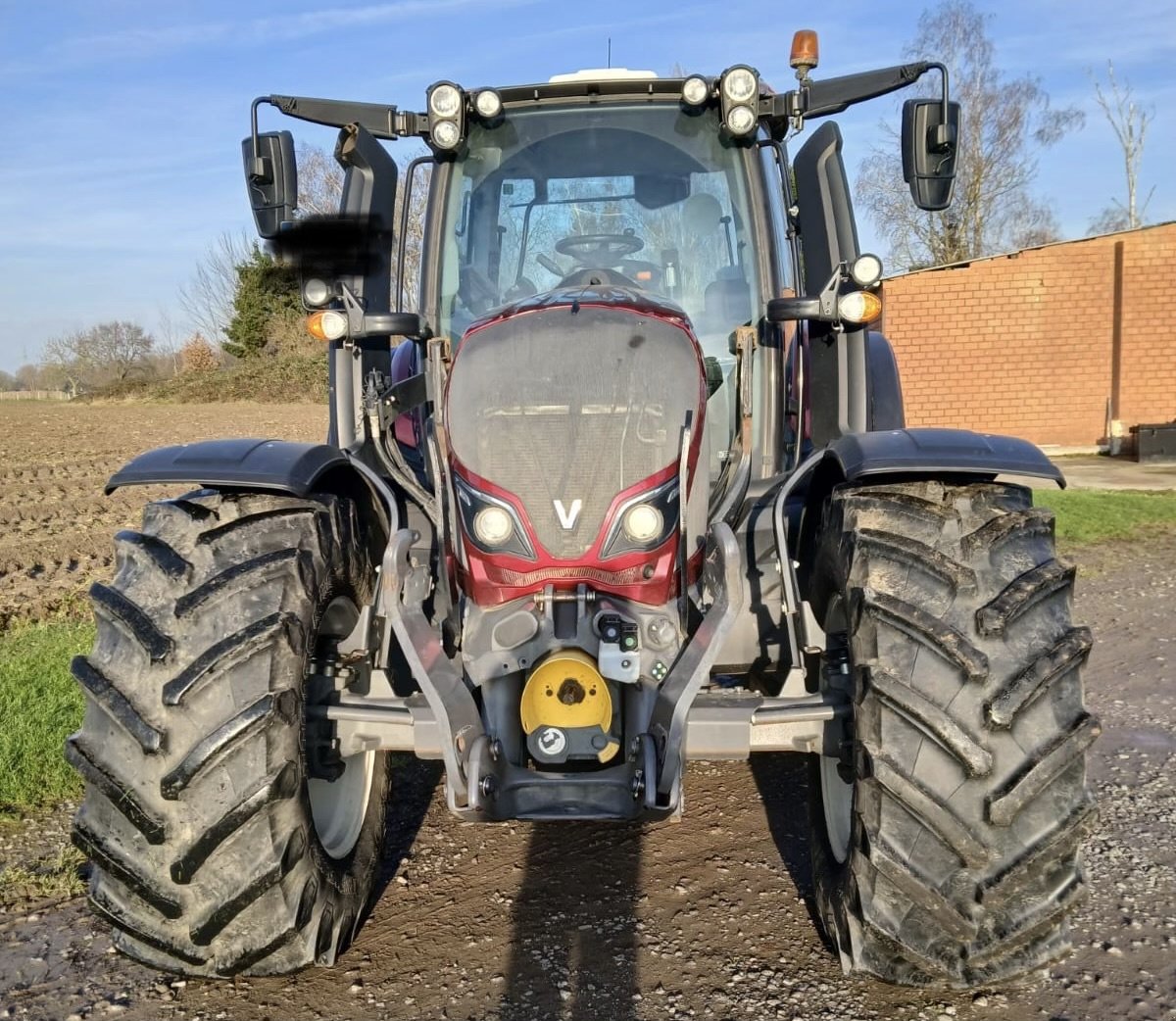 Traktor des Typs Valtra N 174 direct, Gebrauchtmaschine in Donaueschingen (Bild 5)