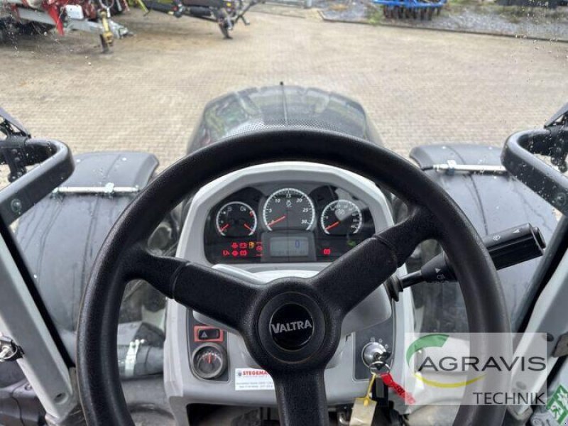 Traktor a típus Valtra N 174 V Versu SmartTouch, Gebrauchtmaschine ekkor: Olfen  (Kép 19)