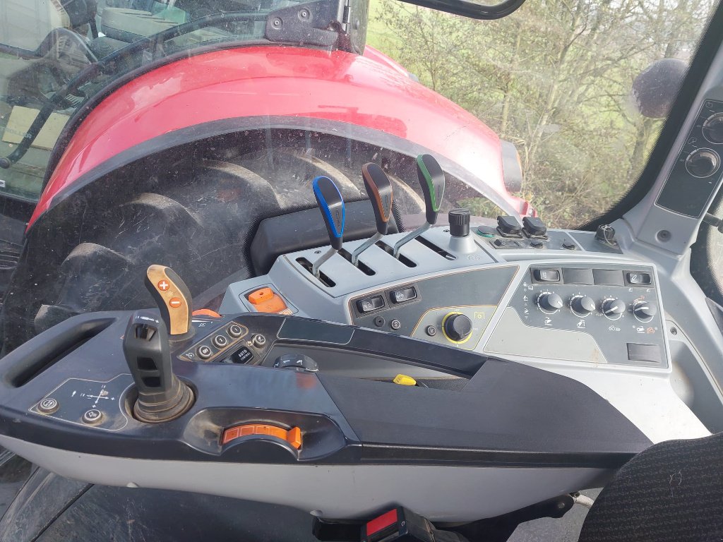 Traktor del tipo Valtra N 174, Gebrauchtmaschine In MANDRES-SUR-VAIR (Immagine 10)