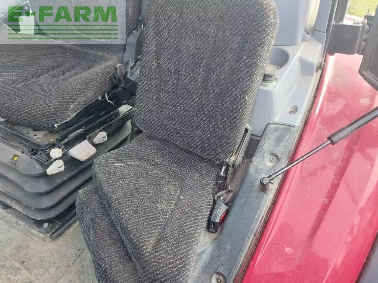 Traktor typu Valtra n 174, Gebrauchtmaschine v CHAUVONCOURT (Obrázek 11)