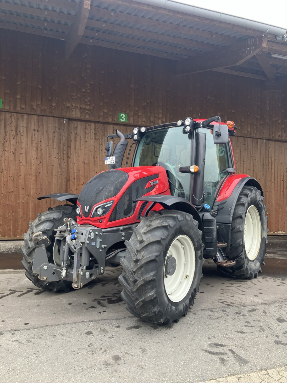 Traktor typu Valtra N 174, Gebrauchtmaschine v Voitze (Obrázok 1)